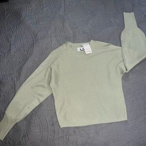 Long sleeve stretchy top